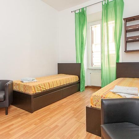 Rental In Rome Santini Apartment Camera foto